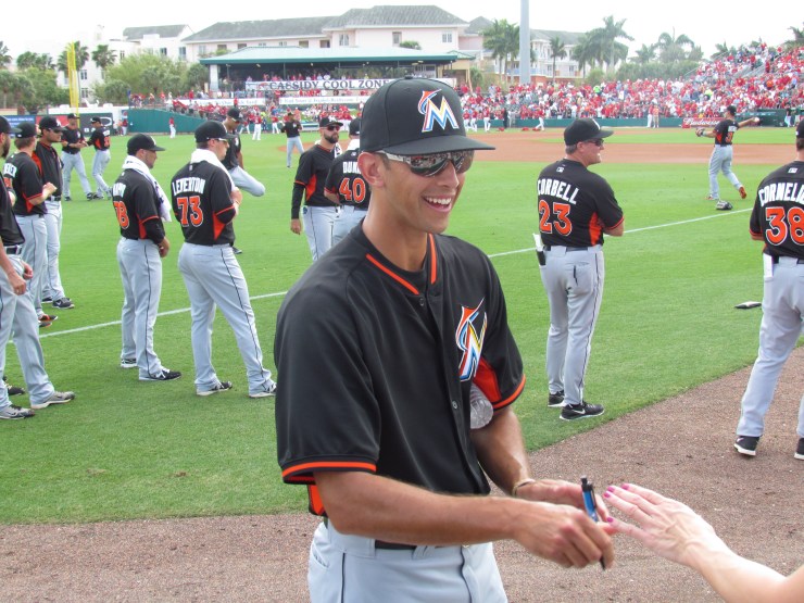 Steve Cishek signing autographs