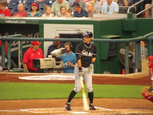 Ichiro batting during the 7th inning