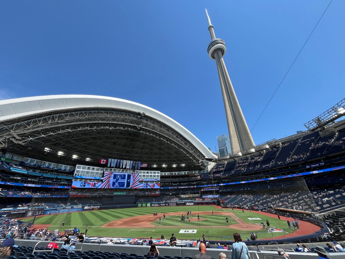 Up North at a Room with a View: Rogers Centre Recap